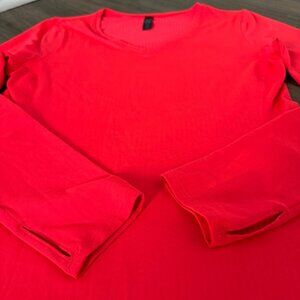 Under Armour Women's Long Sleeve Tee - Red